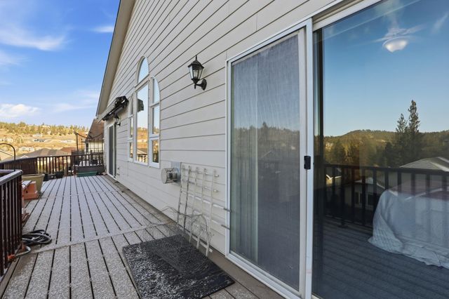 2120 E TURNBERRY Ln, Spokane, WA 99223