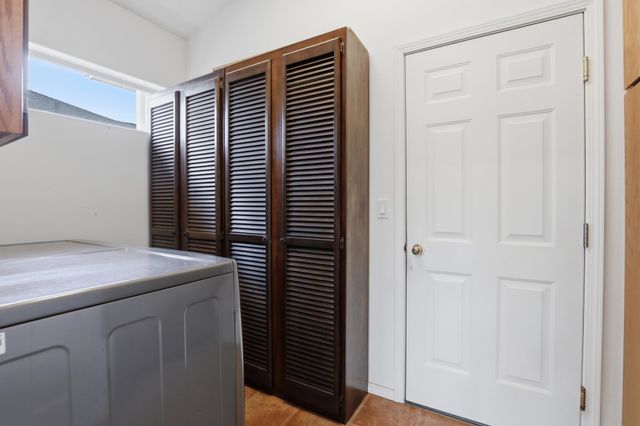 2120 E TURNBERRY Ln, Spokane, WA 99223