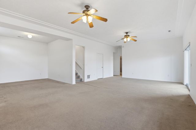 2120 E TURNBERRY Ln, Spokane, WA 99223