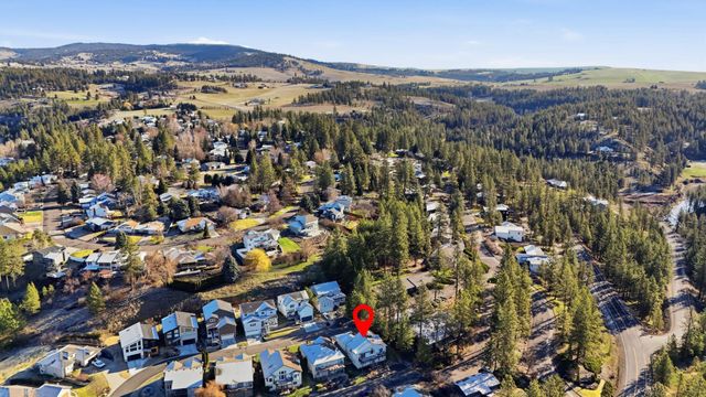 2120 E TURNBERRY Ln, Spokane, WA 99223