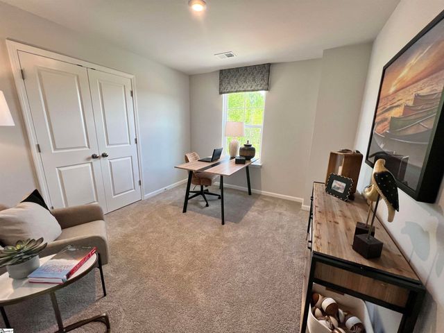 1272 Forestbrook Lane, Spartanburg, SC 29303