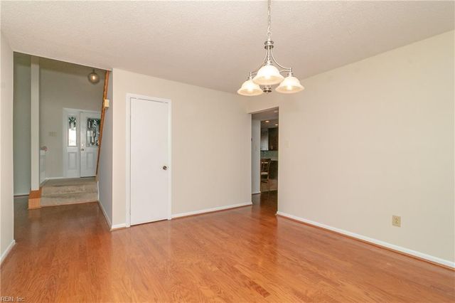 1553 Edgewater DR, Virginia Beach, VA 23464