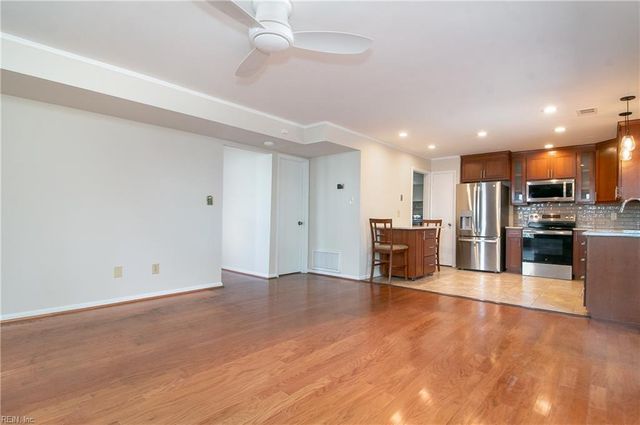1553 Edgewater DR, Virginia Beach, VA 23464