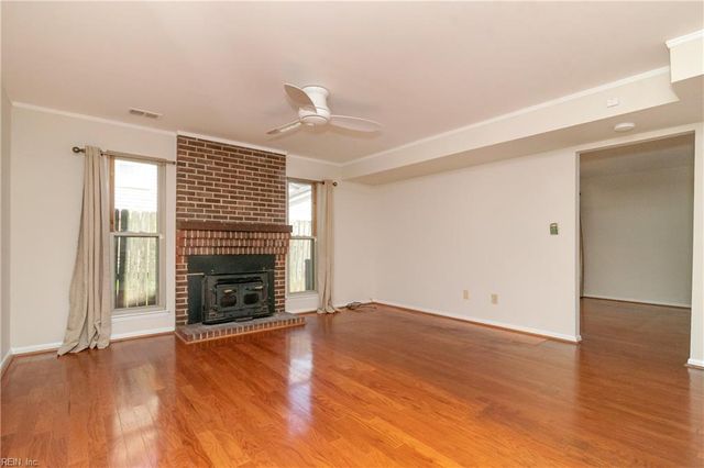 1553 Edgewater DR, Virginia Beach, VA 23464