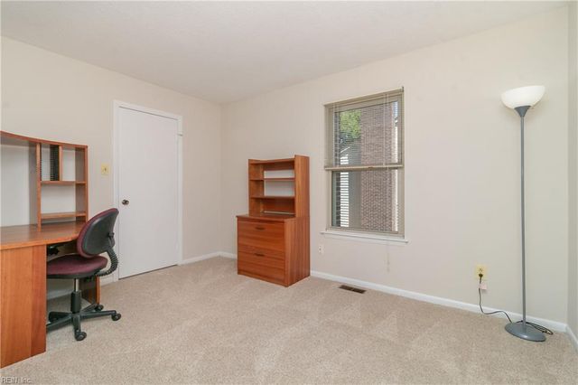 1553 Edgewater DR, Virginia Beach, VA 23464