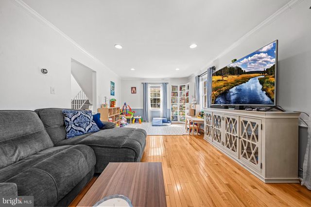 9535 BURDETT RD, Burke, VA 22015