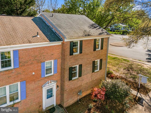 9535 BURDETT RD, Burke, VA 22015