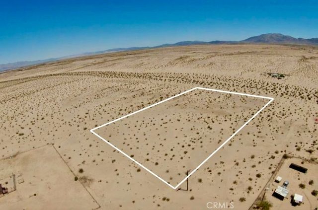 76693 Garden Road, 29 Palms, CA 92277