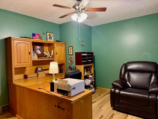 4367 Prices Creek Road, Huntington, WV 25701