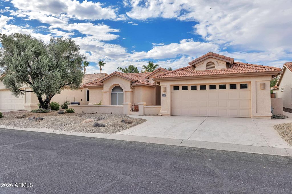 15324 W PICCADILLY Road, Goodyear, AZ 85395