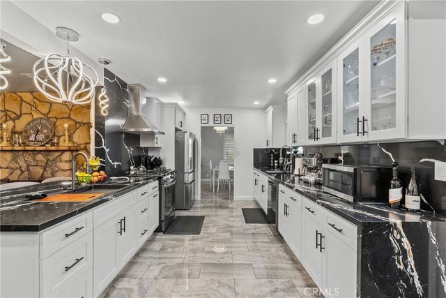 9700 S 5th, Inglewood, CA 90305