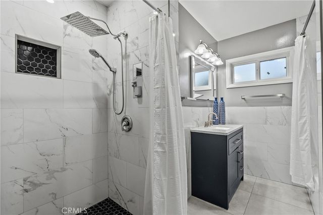 9700 S 5th, Inglewood, CA 90305