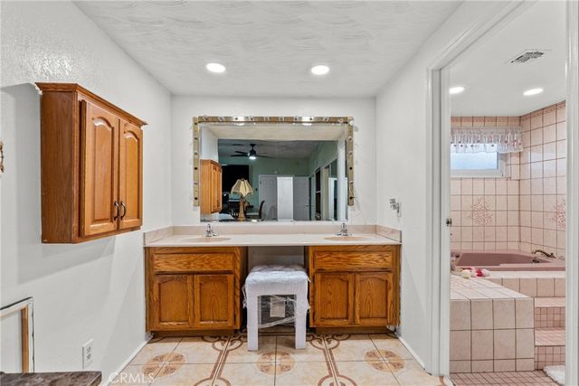9700 S 5th, Inglewood, CA 90305