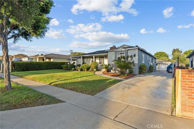 9700 S 5th, Inglewood, CA 90305