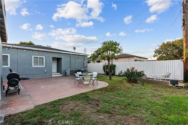 9700 S 5th, Inglewood, CA 90305