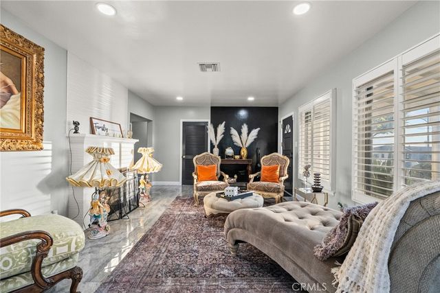9700 S 5th, Inglewood, CA 90305