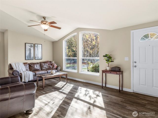 21734 SE 358th Street, Auburn, WA 98092