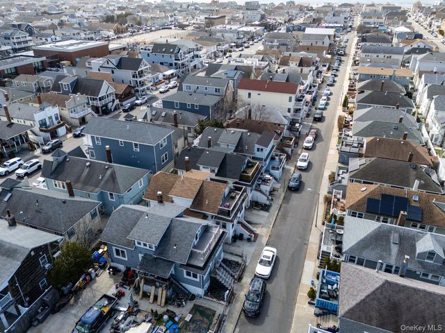 100 Kentucky Street, Long Beach, NY 11561