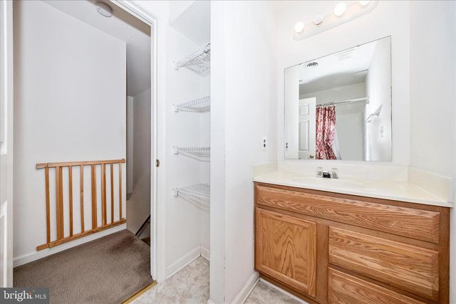 126 N ALTAMONT AVE, Thurmont, MD 21788