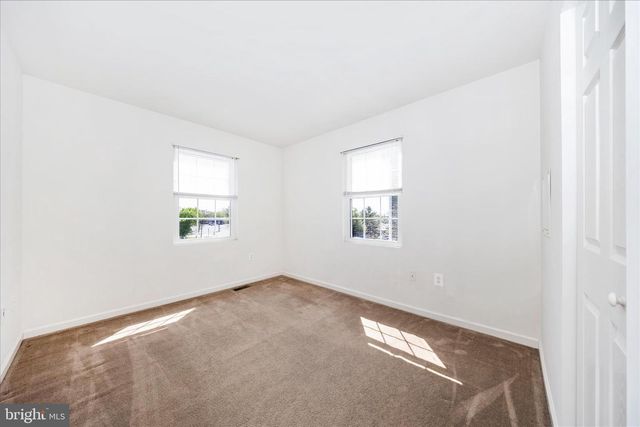 126 N ALTAMONT AVE, Thurmont, MD 21788