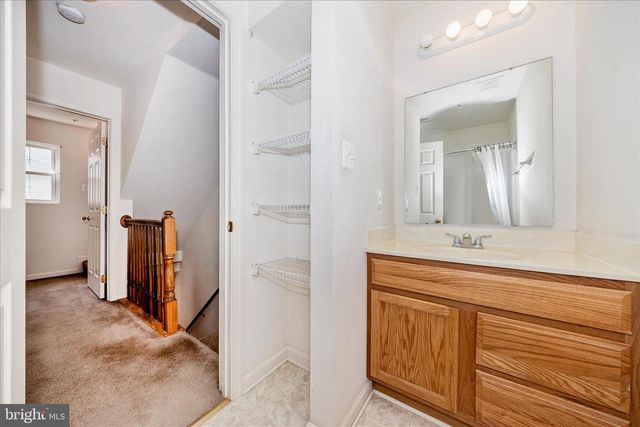 126 N ALTAMONT AVE, Thurmont, MD 21788