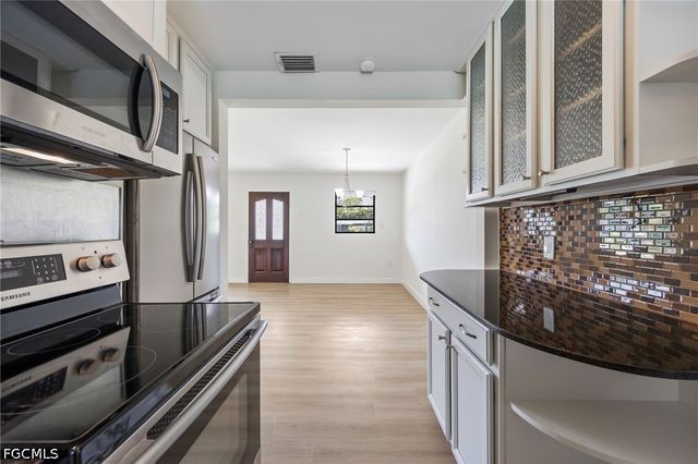 1575 Grace AVE, Fort Myers, FL 33901