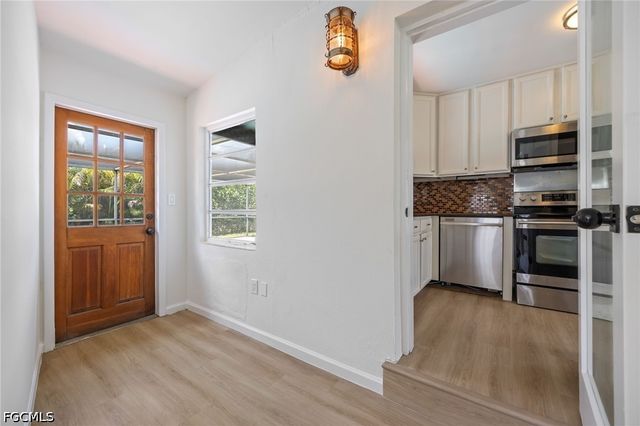 1575 Grace AVE, Fort Myers, FL 33901
