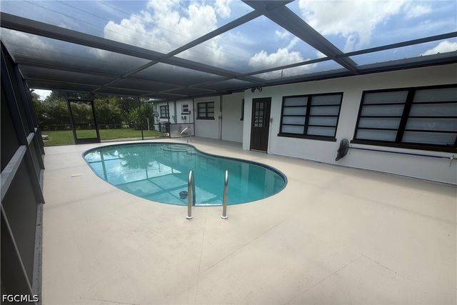 1575 Grace AVE, Fort Myers, FL 33901