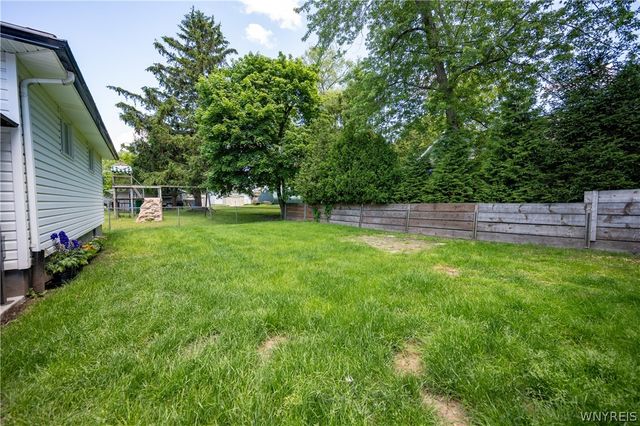 269 Broezel Avenue, Lancaster, NY 14086