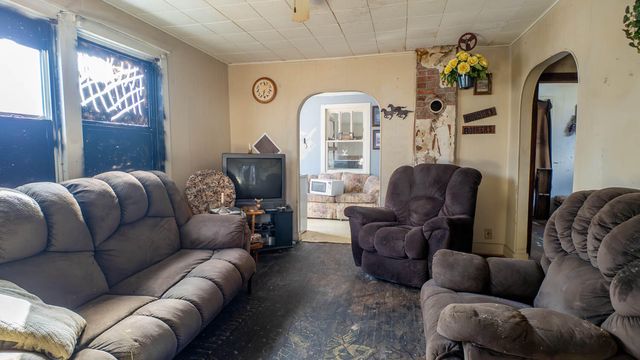 235 Hynes Street, West Plains, MO 65775