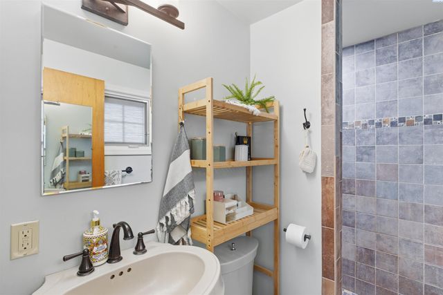 1835 NW Turner Dr, Pullman, WA 99163