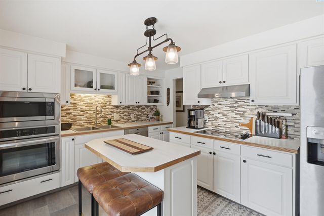 1835 NW Turner Dr, Pullman, WA 99163