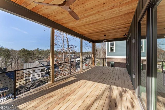 1090 Lupo Loop, Chattahoochee Hills, GA 30268