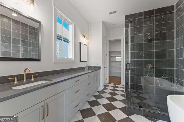 1090 Lupo Loop, Chattahoochee Hills, GA 30268