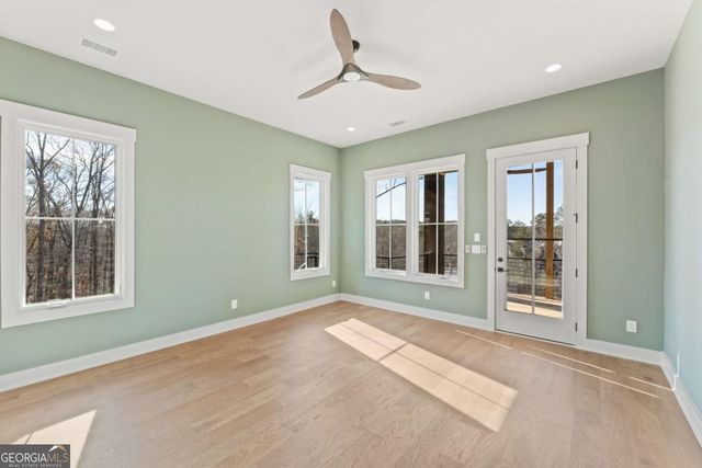 1090 Lupo Loop, Chattahoochee Hills, GA 30268