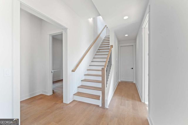 1090 Lupo Loop, Chattahoochee Hills, GA 30268