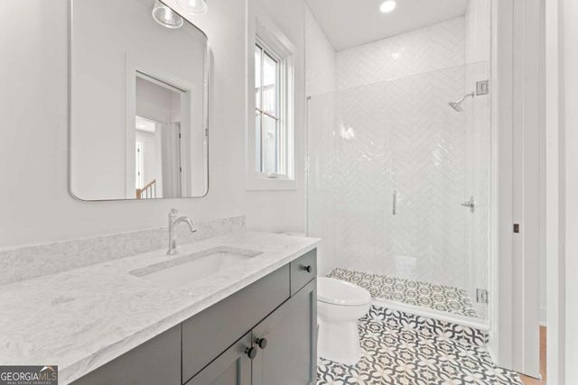 1090 Lupo Loop, Chattahoochee Hills, GA 30268