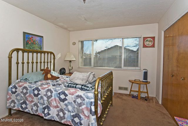 1611 Wildrose Drive, Minden, NV 89423