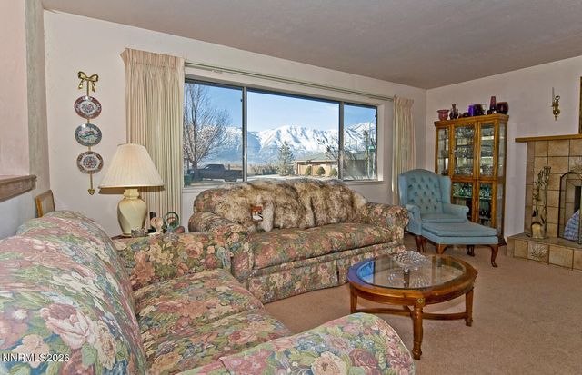 1611 Wildrose Drive, Minden, NV 89423