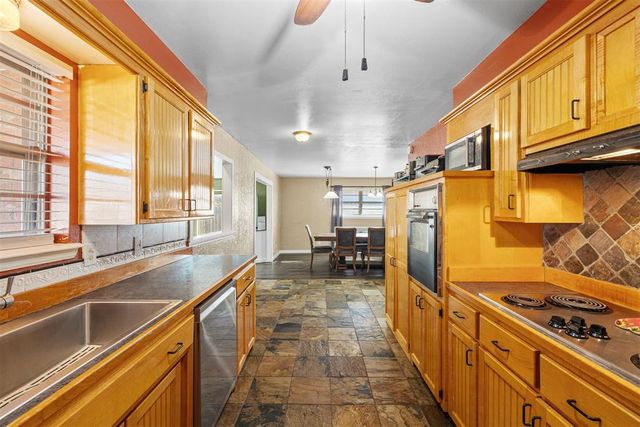 608 SW 23rd Street, El Reno, OK 73036