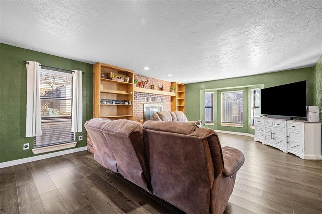 608 SW 23rd Street, El Reno, OK 73036