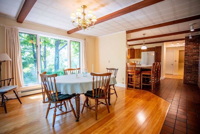 8 Douglas Road, Essex, VT 05452
