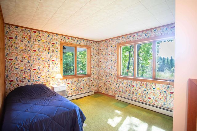 8 Douglas Road, Essex, VT 05452