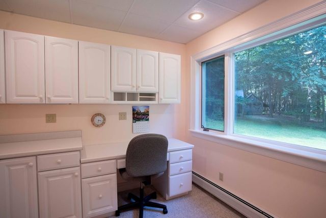 8 Douglas Road, Essex, VT 05452