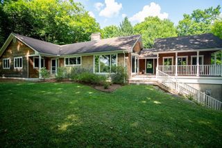 8 Douglas Road, Essex, VT 05452