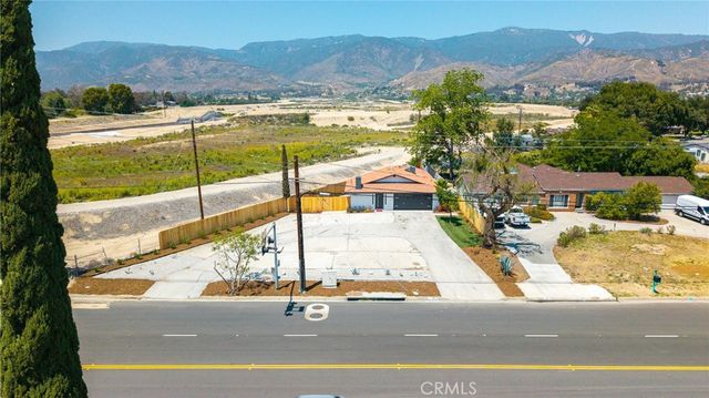 972 E LYNWOOD, San Bernardino, CA 92404