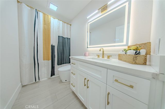 972 E LYNWOOD, San Bernardino, CA 92404