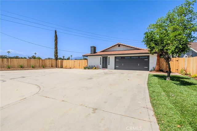 972 E LYNWOOD, San Bernardino, CA 92404