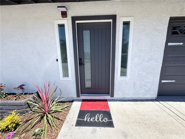 972 E LYNWOOD, San Bernardino, CA 92404