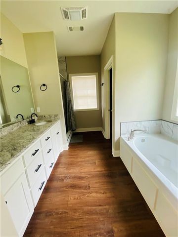 4441 HATHERN Drive, Pineville, LA 71360